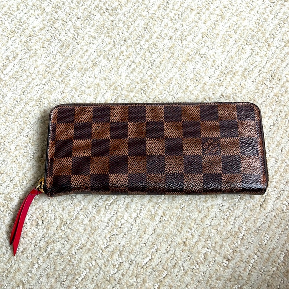 Clemence Wallet by Louis Vuitton in checkered leather.